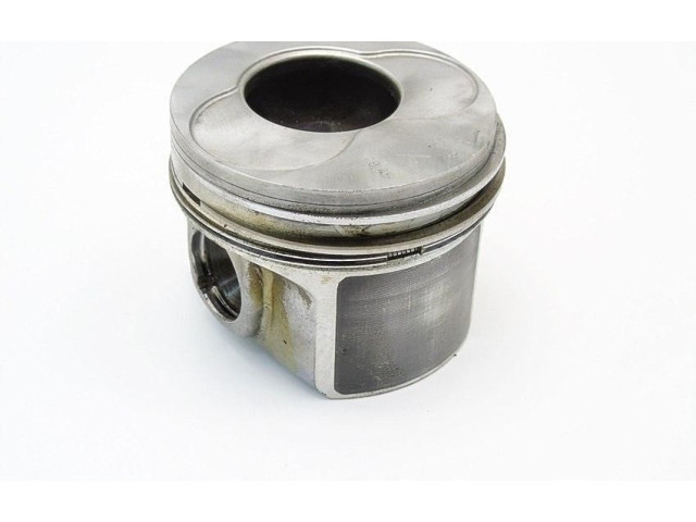 Píst 7959 Seat Ibiza IV (6J,6P)