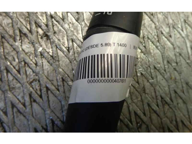 Ручка стеклоочистителей    Renault Trafic I