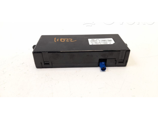 Блок управления 96240J7000   KIA Xceed