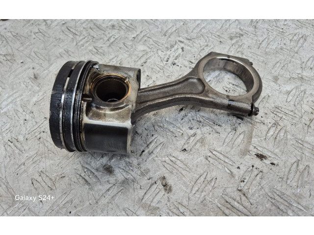 Руль Suzuki SX4 S-Cross  2013 - 2021 года 4811061MS1, 1904051115      