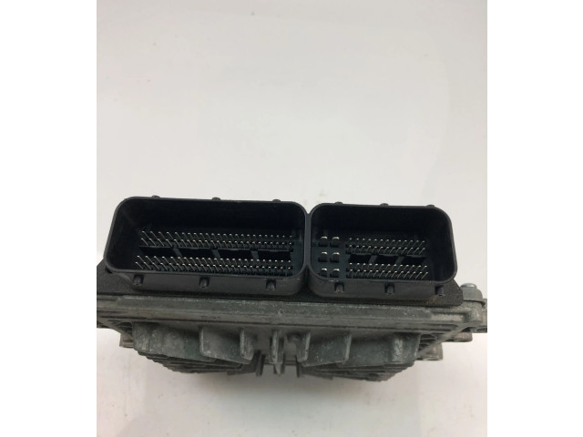 Блок управления двигателя 30785100AB, 0281012765   Volvo V70