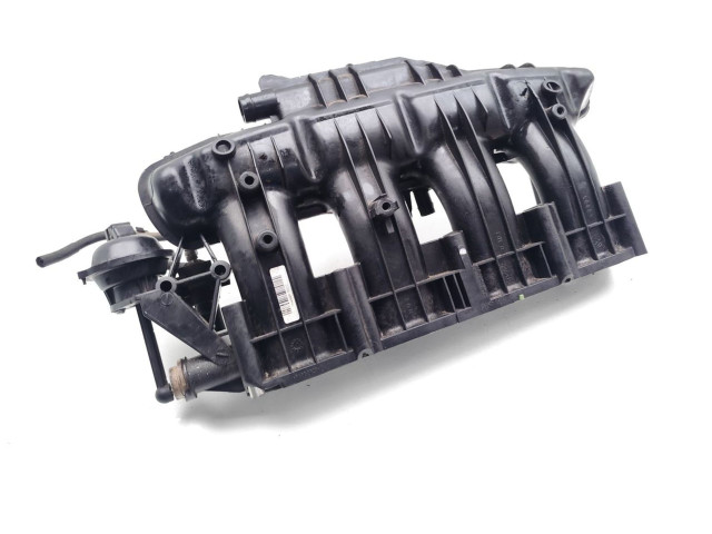 Всасывающий коллектор 06H198211A Audi A5 8T 8F для двигателя CABD