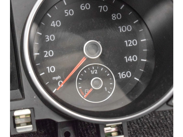 Панель приборов 5K0920971A Volkswagen Golf VI