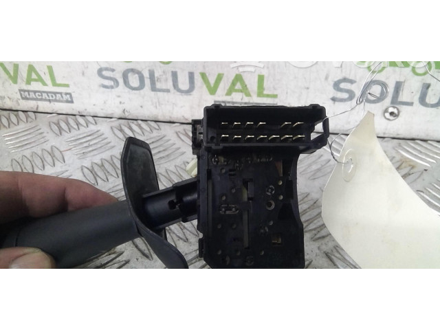 Ручка стеклоочистителей 6001551357 Dacia Sandero