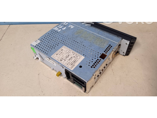 Турбина Радио/ проигрыватель CD/DVD / навигация Audi A3 S3 8P  AUZ2Z3D1103901         