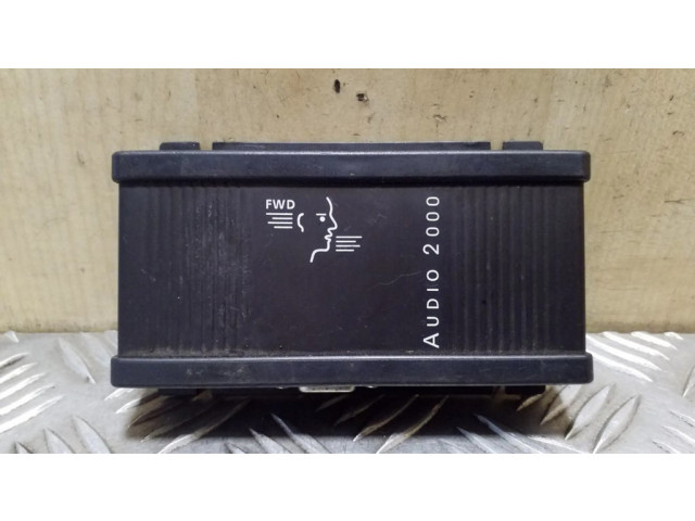 Блок управления E1021748 Toyota Corolla E120 E130