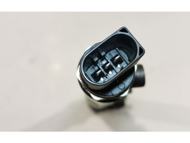 Топливная рампа 0281002870, 0445214183 BMW 1 E81 E87 2.0