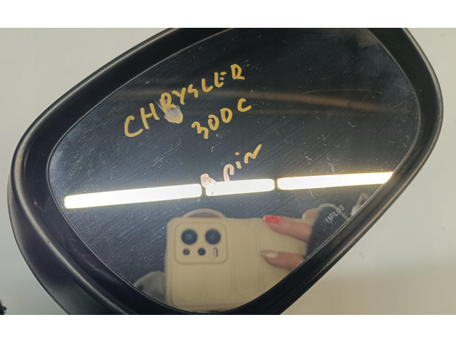 Зеркало электрическое Chrysler 300C 2011 - года