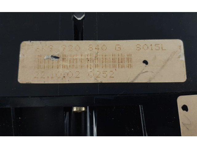 Přístrojová deska Volkswagen Caddy 2002 6K9920840G