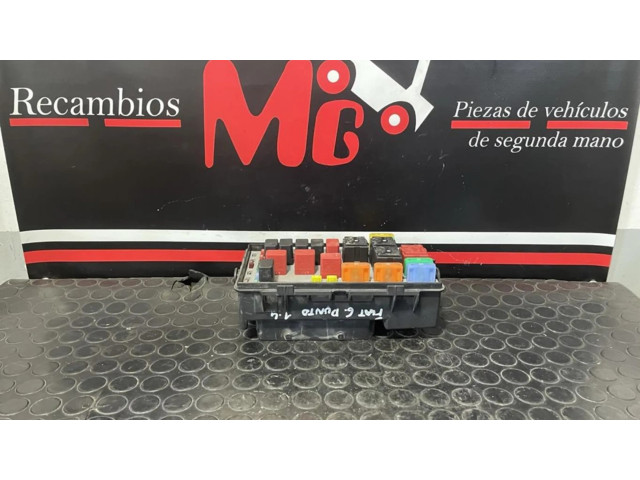   Pojistková skříňka 51736451BZ   Fiat Punto (199) 