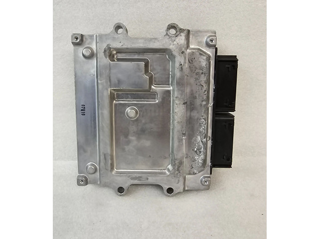 Řídící jednotka 32242004 Volvo XC60 2019