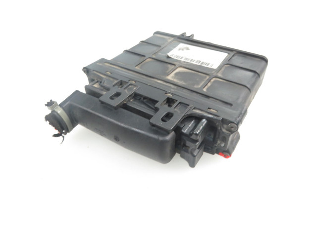 Блок управления коробкой передач 5WK33307, 01M927733CG Audi A3 S3 8L