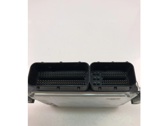 Блок управления двигателем Блок управления 32360463 Volvo XC40