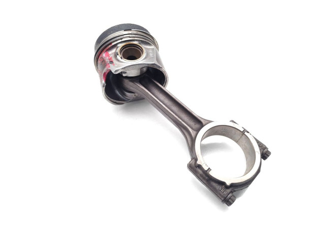  Поршень с шатуном    Audi A1  