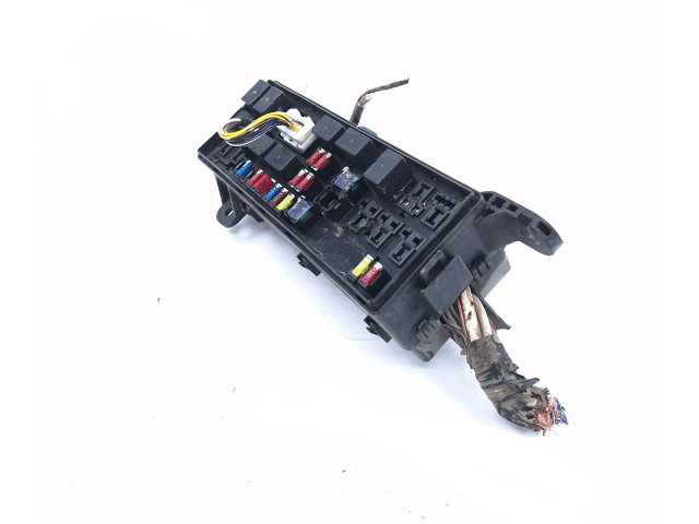 Блок предохранителей PR06900000, PR869-00000 Mitsubishi L200