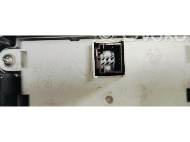 Панель приборов 9666247580   Peugeot 5008       