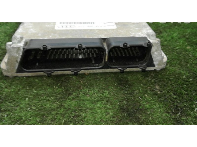 Блок управления двигателя 06A906019D   Audi A3 S3 8L