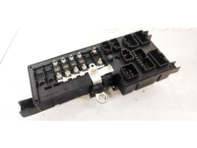 Блок предохранителей 8637841, 518322326 Volvo XC90