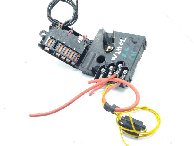 Блок предохранителей A2115460641, 013948371 Mercedes-Benz E W211