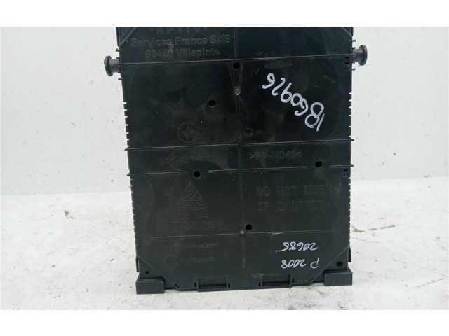 Блок предохранителей 983288028000, 0090012 Peugeot 2008 II