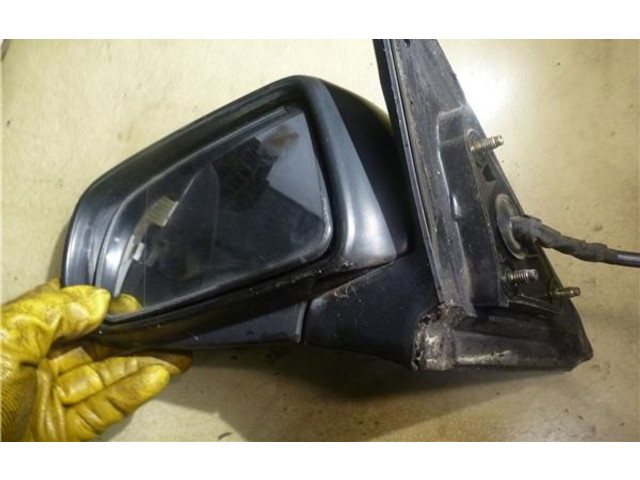 Зеркало электрическое Mazda 323 F 1995 - 1998 года