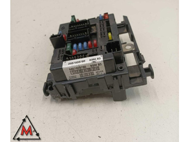Блок предохранителей  9657608780, 51062641   Fiat Ulysse    