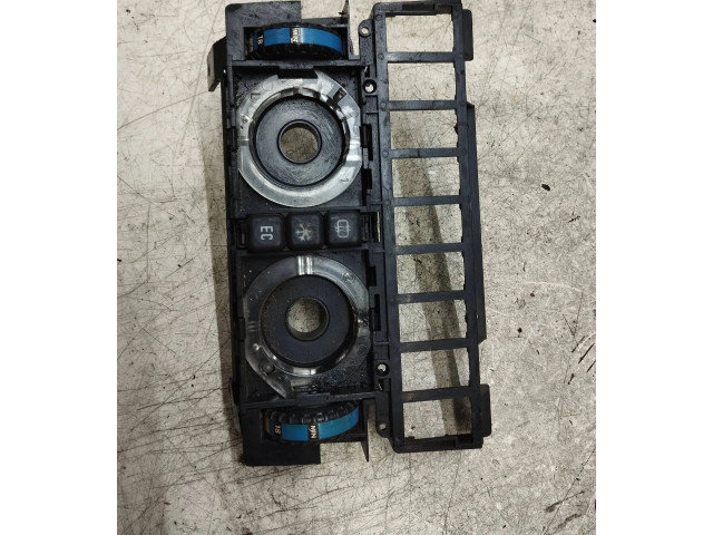 Блок управления климат-контролем    Mercedes-Benz E W124