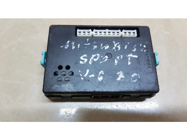 Блок предохранителей MR409898 Mitsubishi Pajero Sport I