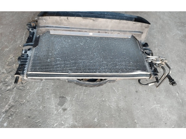 Комплект радиатора 3m5h8c607ug, 1137328366 Volvo C30 2007 - 2010 года