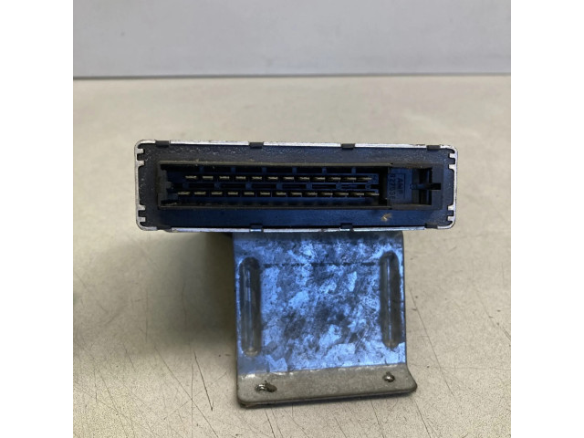 Блок управления 4588869   Saab 9000 CD