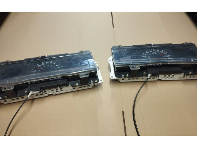 Přístrojová deska Lincoln Town Car 2000 F8VF10849AF