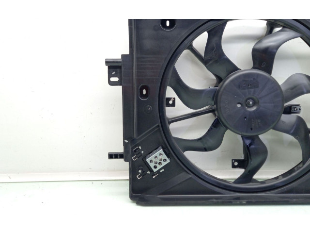 Электрический вентилятор радиаторов 214813070R, T2123600443   Dacia Sandero III   