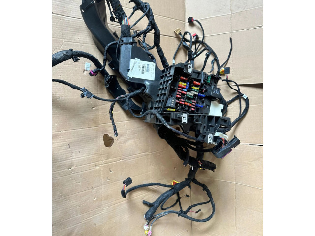 Блок предохранителей     Skoda Kodiaq    