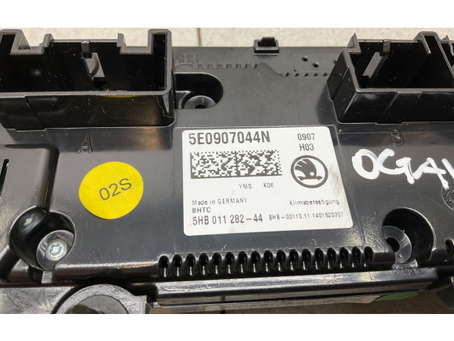 Блок управления климат-контролем 5E0907044N   Skoda Octavia Mk3 (5E)