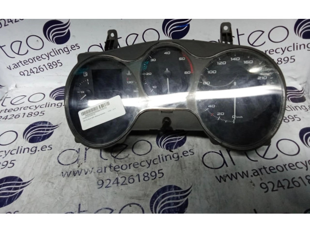 Přístrojová deska Seat Altea XL 2010 A2C53279951