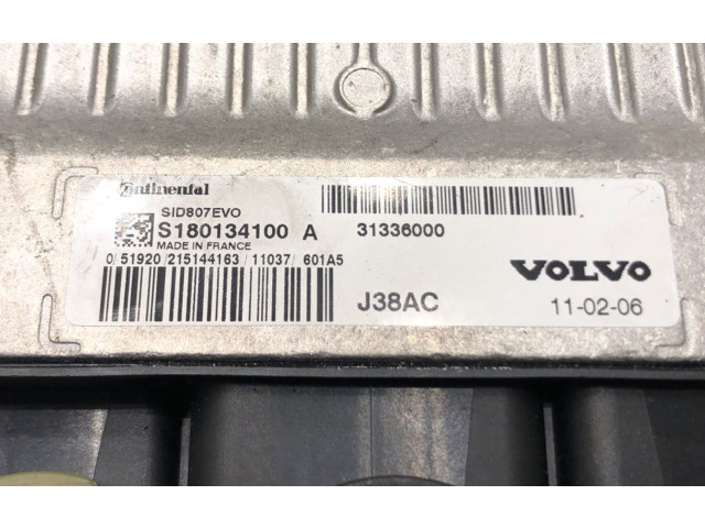 Блок управления двигателем Блок управления 31336000   Volvo C30