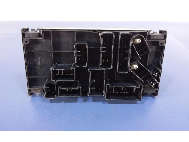 Блок предохранителей  82241SC020, 82241SC020   Subaru Forester SH    