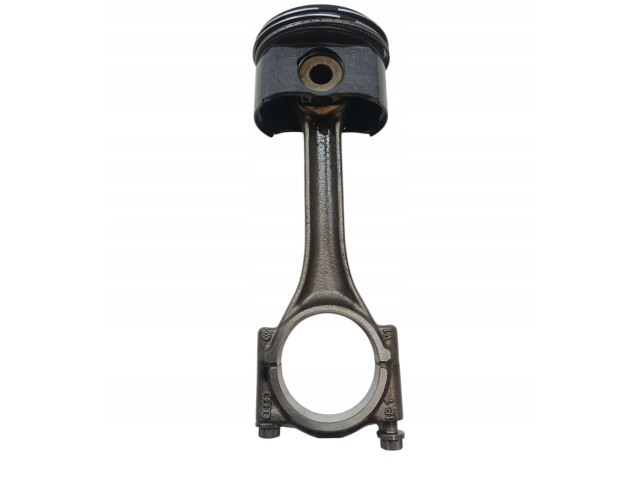 Поршень с шатуном TDI Skoda Octavia Mk4