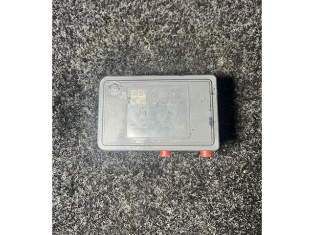 Блок управления ABS 476608587R Dacia Dokker