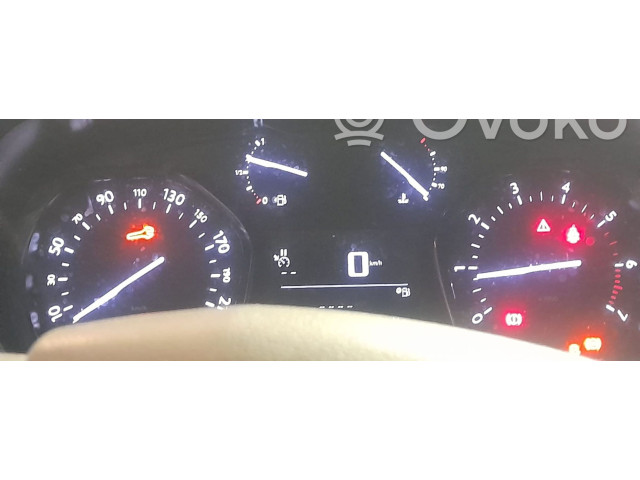 Přístrojová deska Peugeot Expert 2022 983747308000