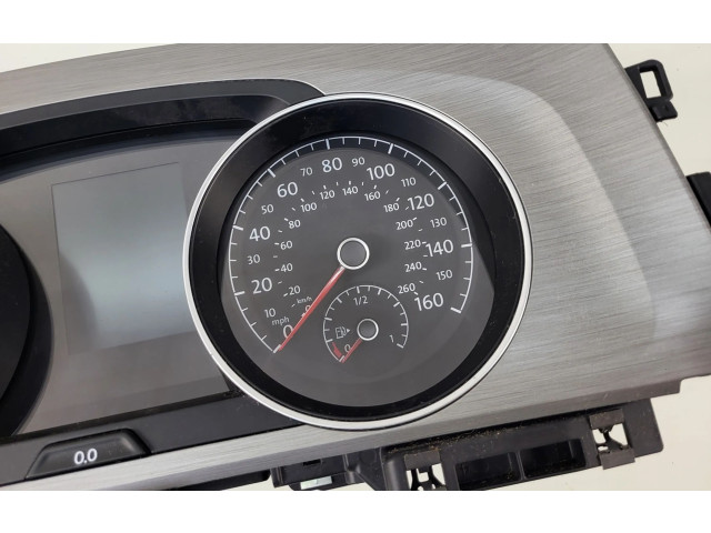 Панель приборов 5G1920941 Volkswagen Golf VII