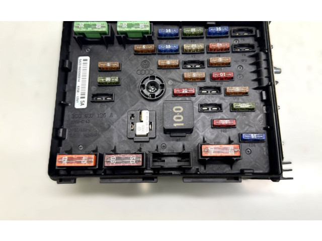 Pojistková skříňka 3C0937125A, 3C0937125A Volkswagen Tiguan 2014