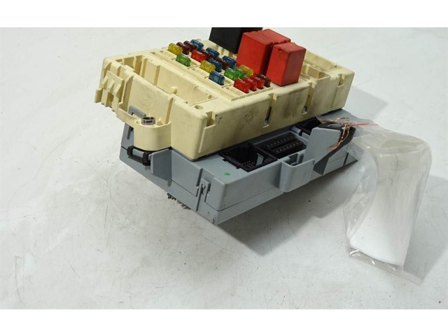 Pojistková skříňka 51711819 Fiat Stilo 2002