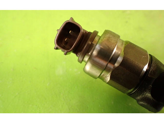 Форсунка     Mazda 5   