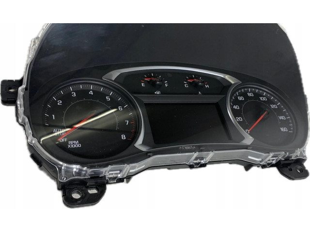 Přístrojová deska Chevrolet Traverse II 2021 84573384