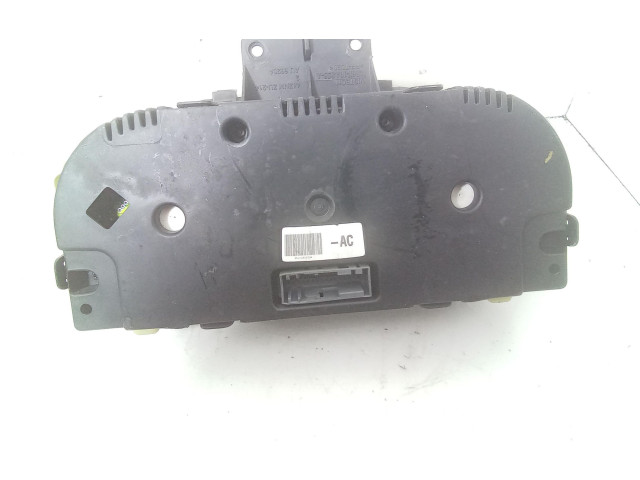 Přístrojová deska Ford Fiesta 2005 4s6f-10841-a, 4S6F-10841-A