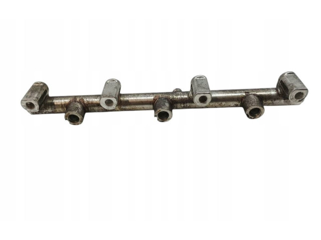 Топливная рампа 000283628, V6 Maserati Ghibli