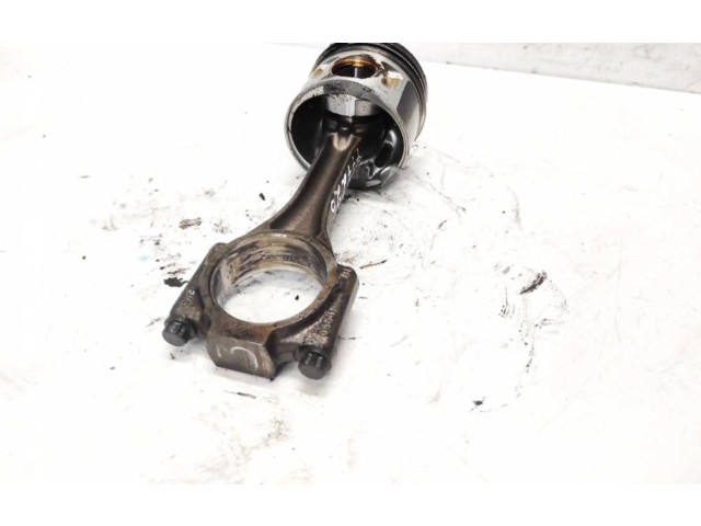  Поршень с шатуном    Volkswagen Golf Plus  