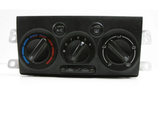 Блок управления кондиционером       Mazda Premacy