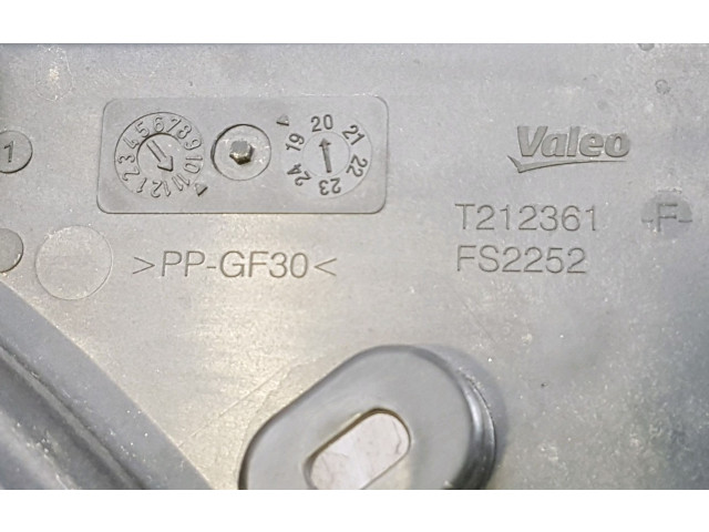 Вентилятор радиатора     214813070R, G0-4796C    Dacia Sandero III 